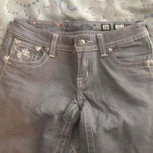 Grey Miss Me skinny jeans